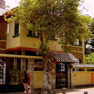 Cayman Hotel Quito