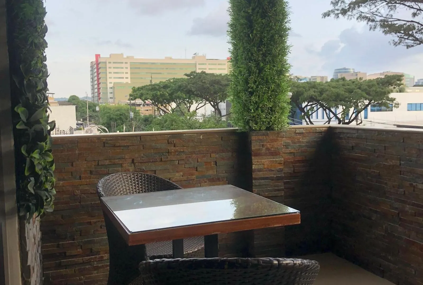 ** Hotel Hoteles En Guayaquil - Suites Guayaquil Cerca Del Aeropuerto Ecuador
