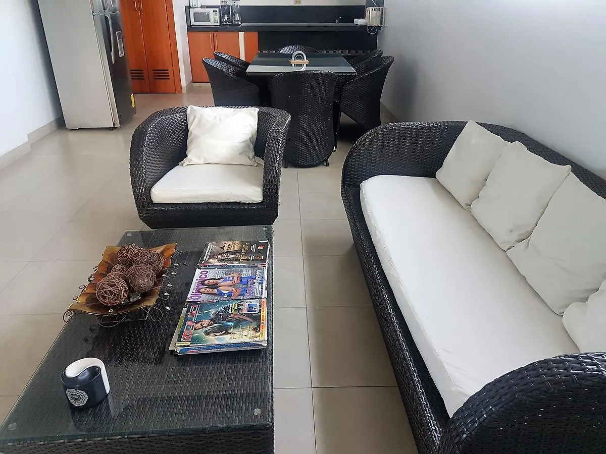 Hoteles En Guayaquil - Suites Guayaquil Cerca Del Aeropuerto