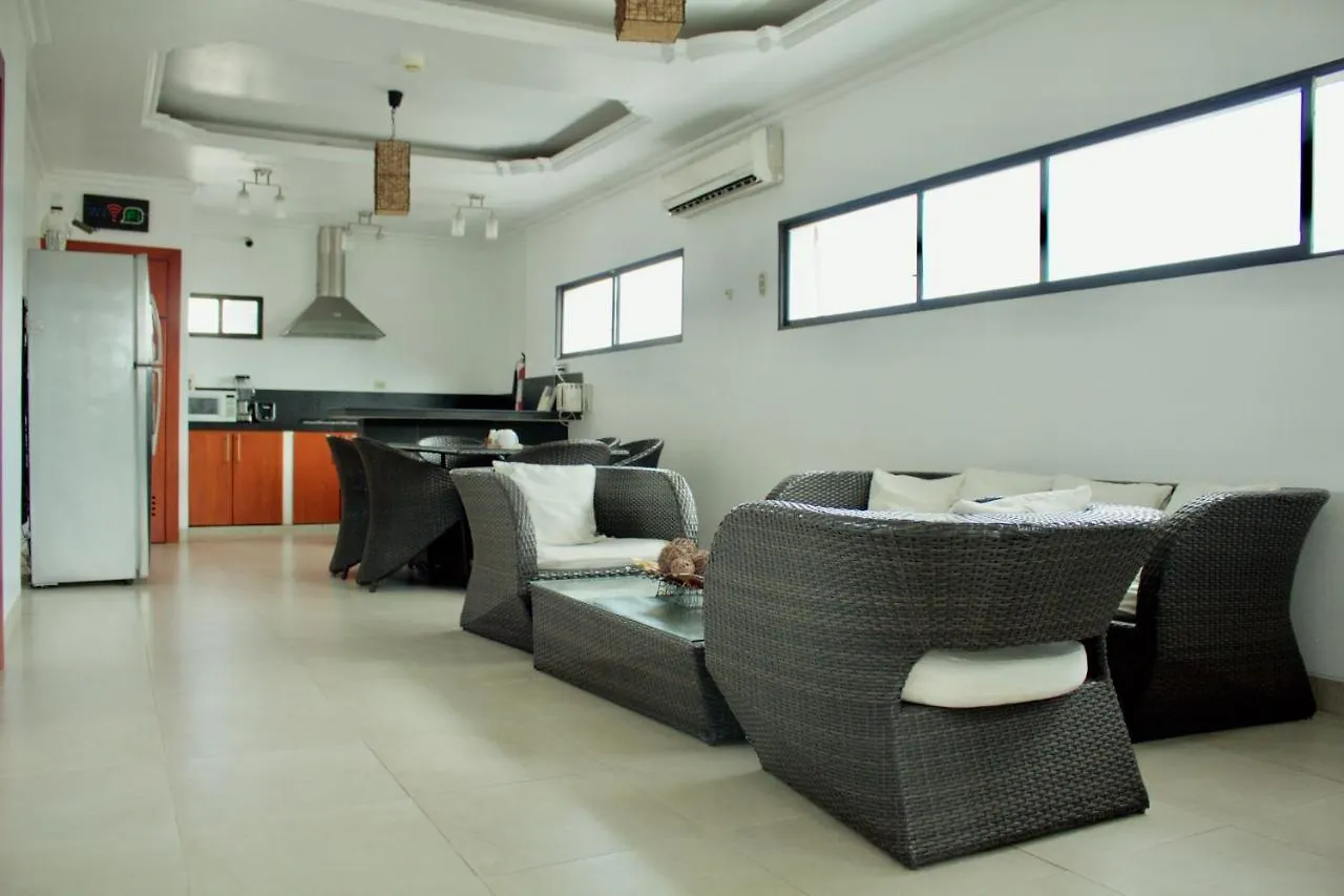 Hoteles En Guayaquil - Suites Guayaquil Cerca Del Aeropuerto Hotel
